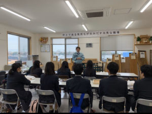 大正白稜高等学校の職場見学会